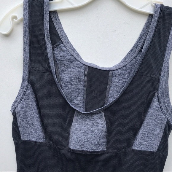 LULULEMON tank top gray stripe 4 - Picture 4 of 6
